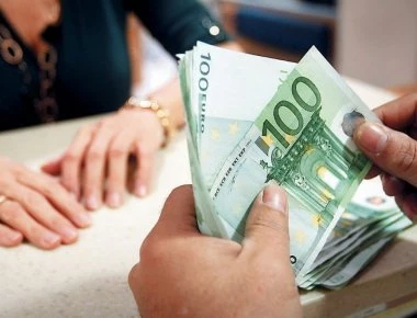 Νέα σενάρια για τις περικοπές στις συντάξεις: Ποιες οι εναλλακτικές λύσεις που εξετάζουν